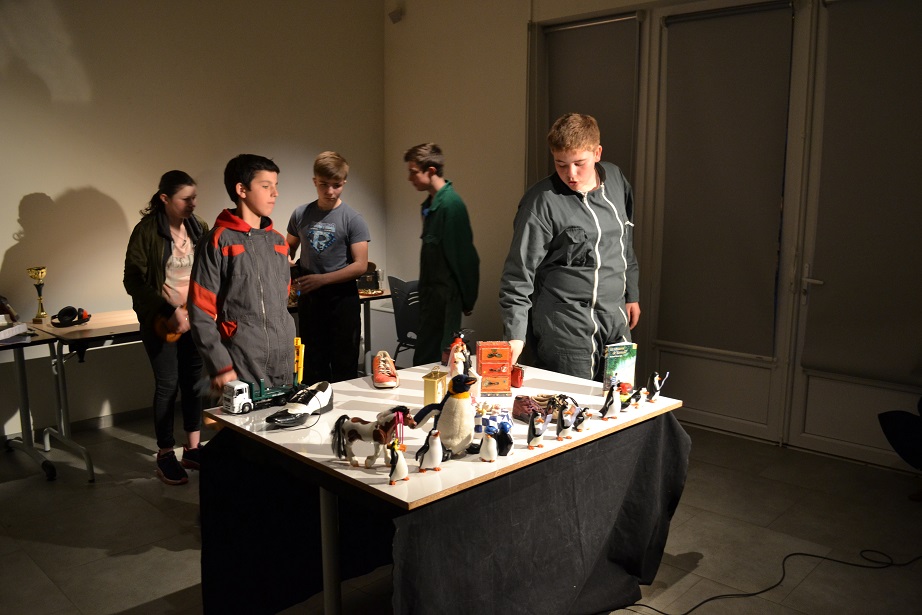 Atelier théâtre d'objets à Armand David