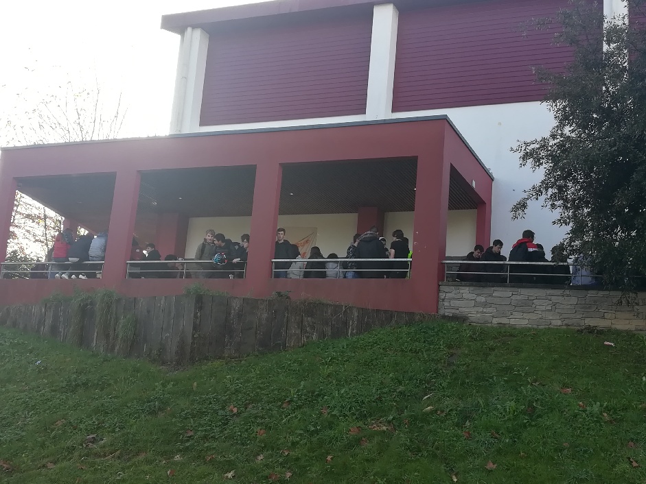 Les gilets jaunes aux lycées