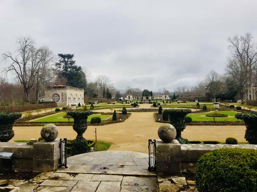 Présentation des jardins à la française 