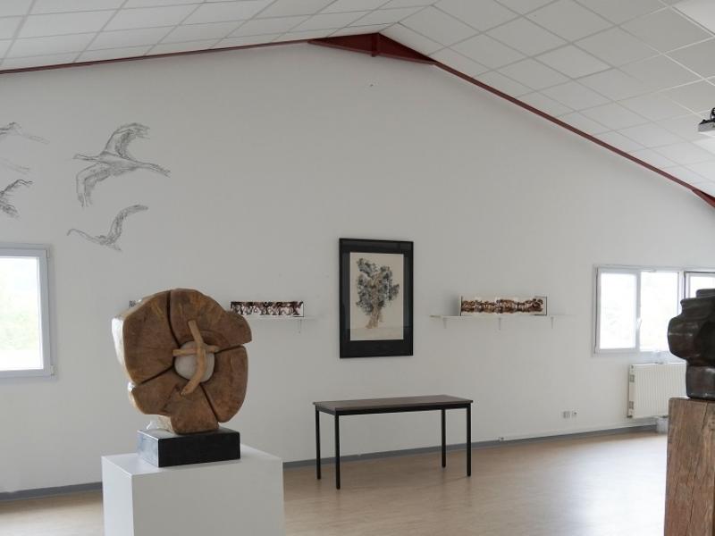 Exposition des élèves du lycée et de l'artiste Zigor